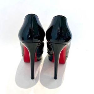 Christian Louboutin Bianca Platform Red Sole Pump Size 37 (US 7)